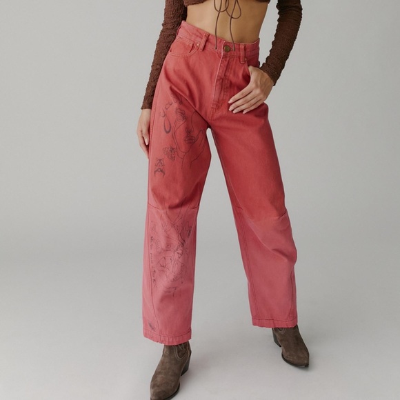 UO BDG Rih Extreme Baggy Scribble Jeans in Red/Pink - Picture 4 of 7